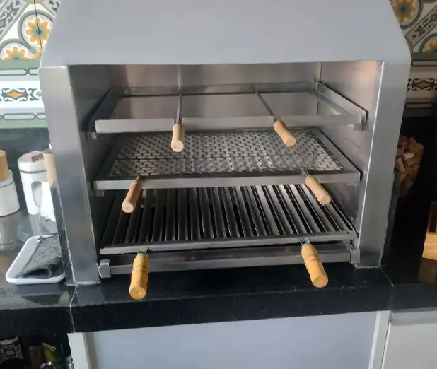 Polimento industrial, fabricação de produtos em inox, Polinox Maran, São João da Boa Vista - SP